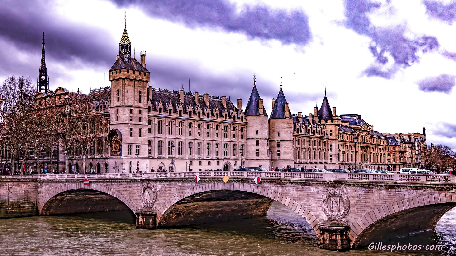juillet 2020 : pont Napoléon et la conciergerie